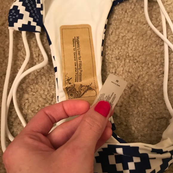 VSHA BIKINI - Picture 4 of 5